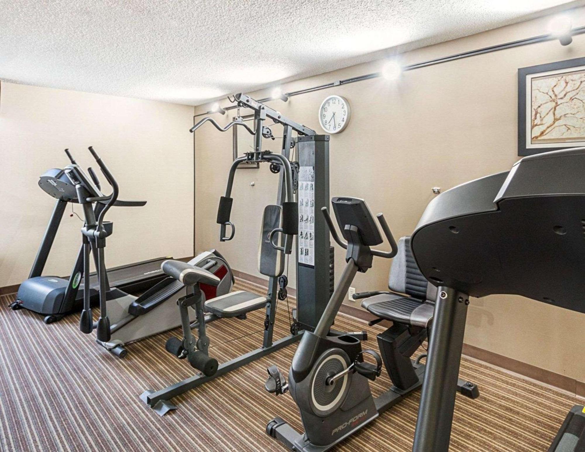 Clarion Hotel San Angelo Near Convention Center Bagian luar foto